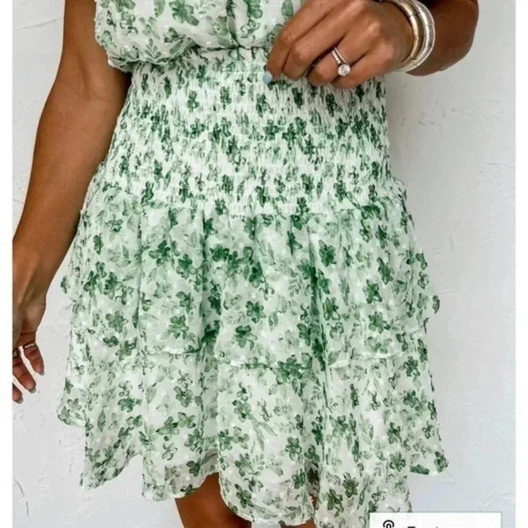 Skies are blue Floral Smocked Waist Mini Skirt - Picture 1 of 6